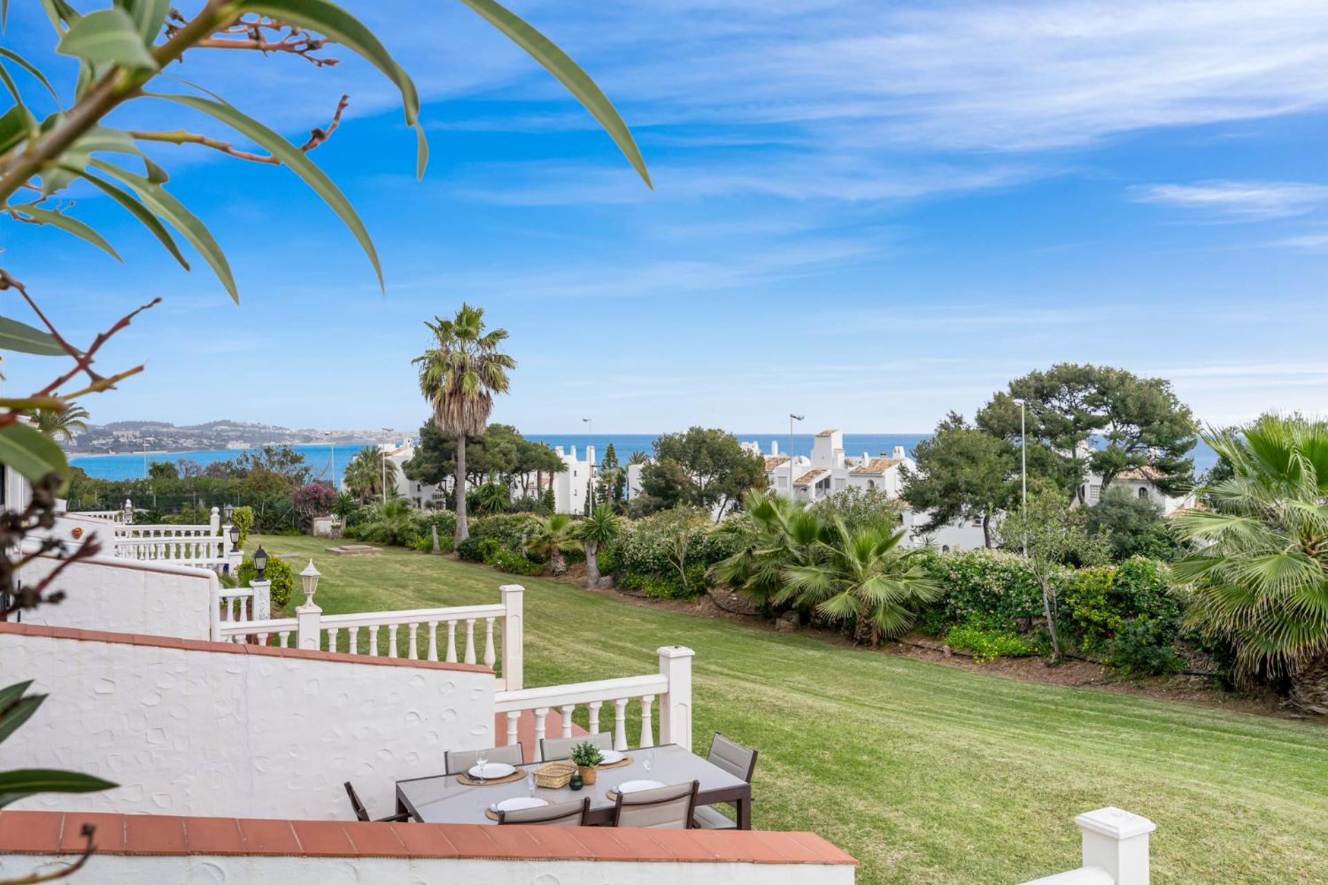 Charming Seaview Apartment With Pool In La Cala By Costarentals - Ref 49 라칼라데미야스 외부 사진