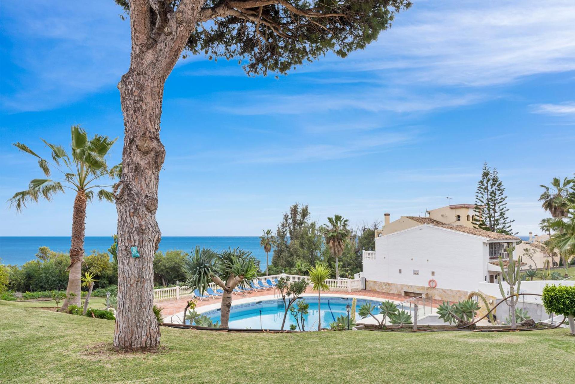 Charming Seaview Apartment With Pool In La Cala By Costarentals - Ref 49 라칼라데미야스 외부 사진