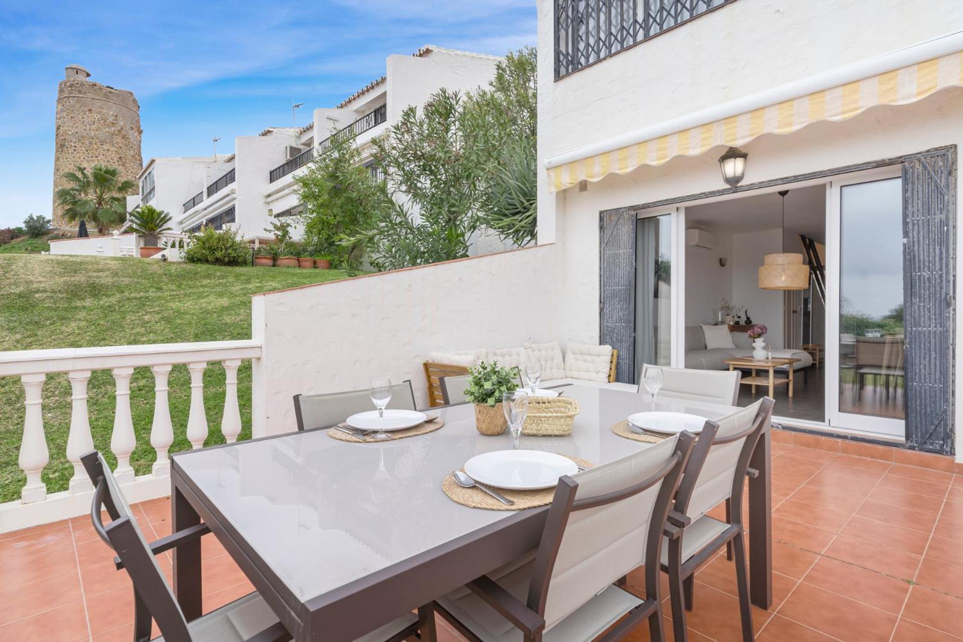 Charming Seaview Apartment With Pool In La Cala By Costarentals - Ref 49 라칼라데미야스 외부 사진